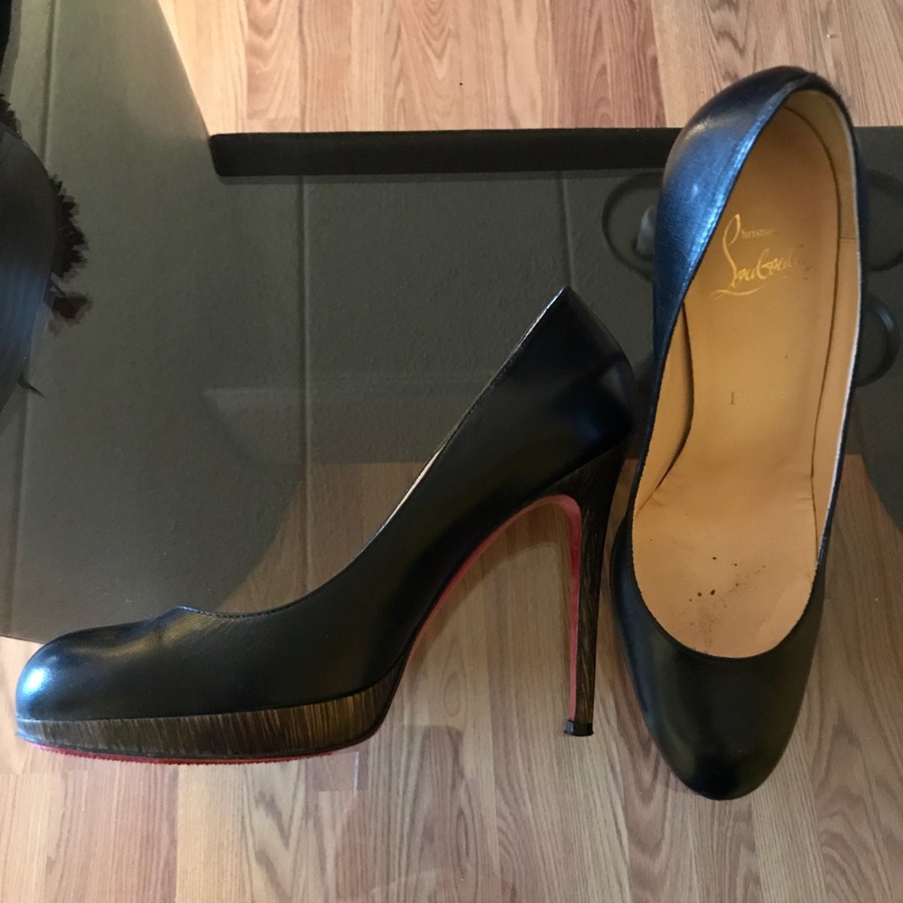 Loubs new simple 120 Black 37